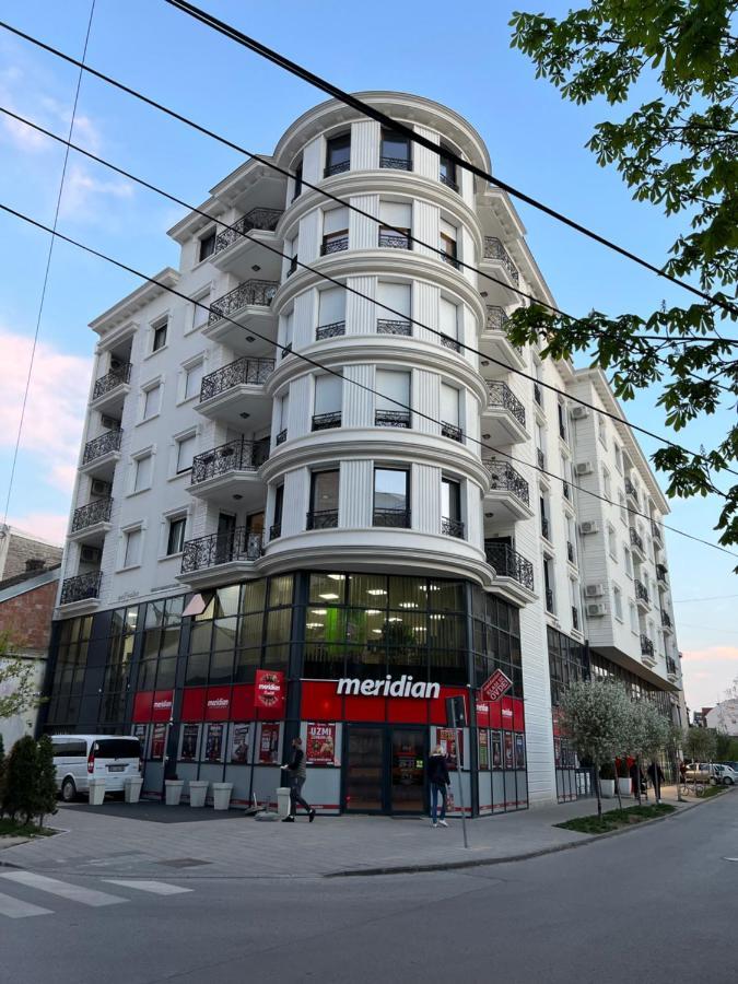 Apartment Luxe Nine Новий Сад Екстер'єр фото